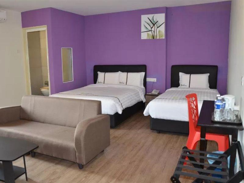 Riverview Hotel Bahau Extérieur photo