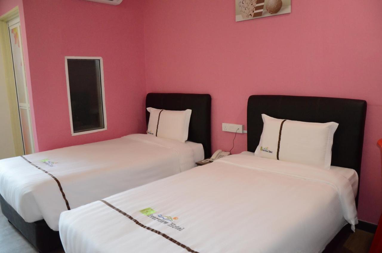 Riverview Hotel Bahau Extérieur photo